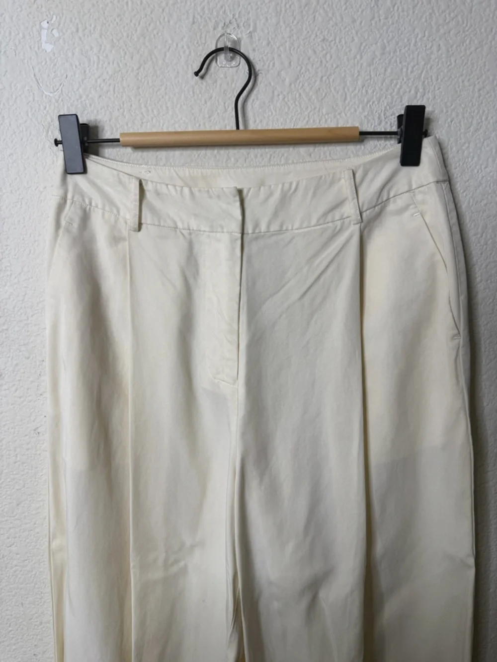 Lattelier Linen Blend Tapered Trouser Pants Pleated Ivory Cream‎ Size S